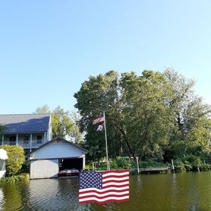 Meet your Posher, Rose m